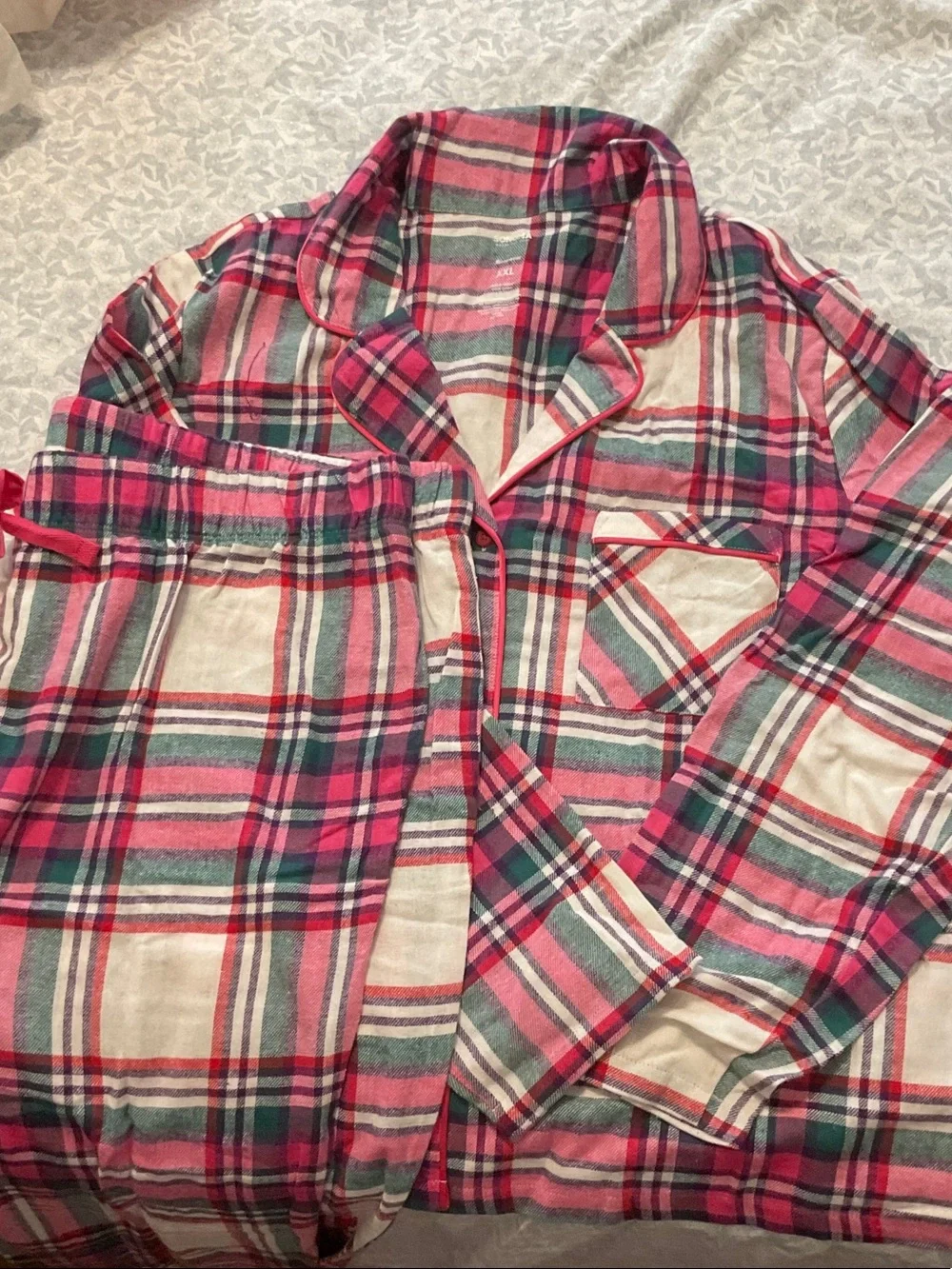 Kohl's Pink and Green Plaid Flannel Pajama Set